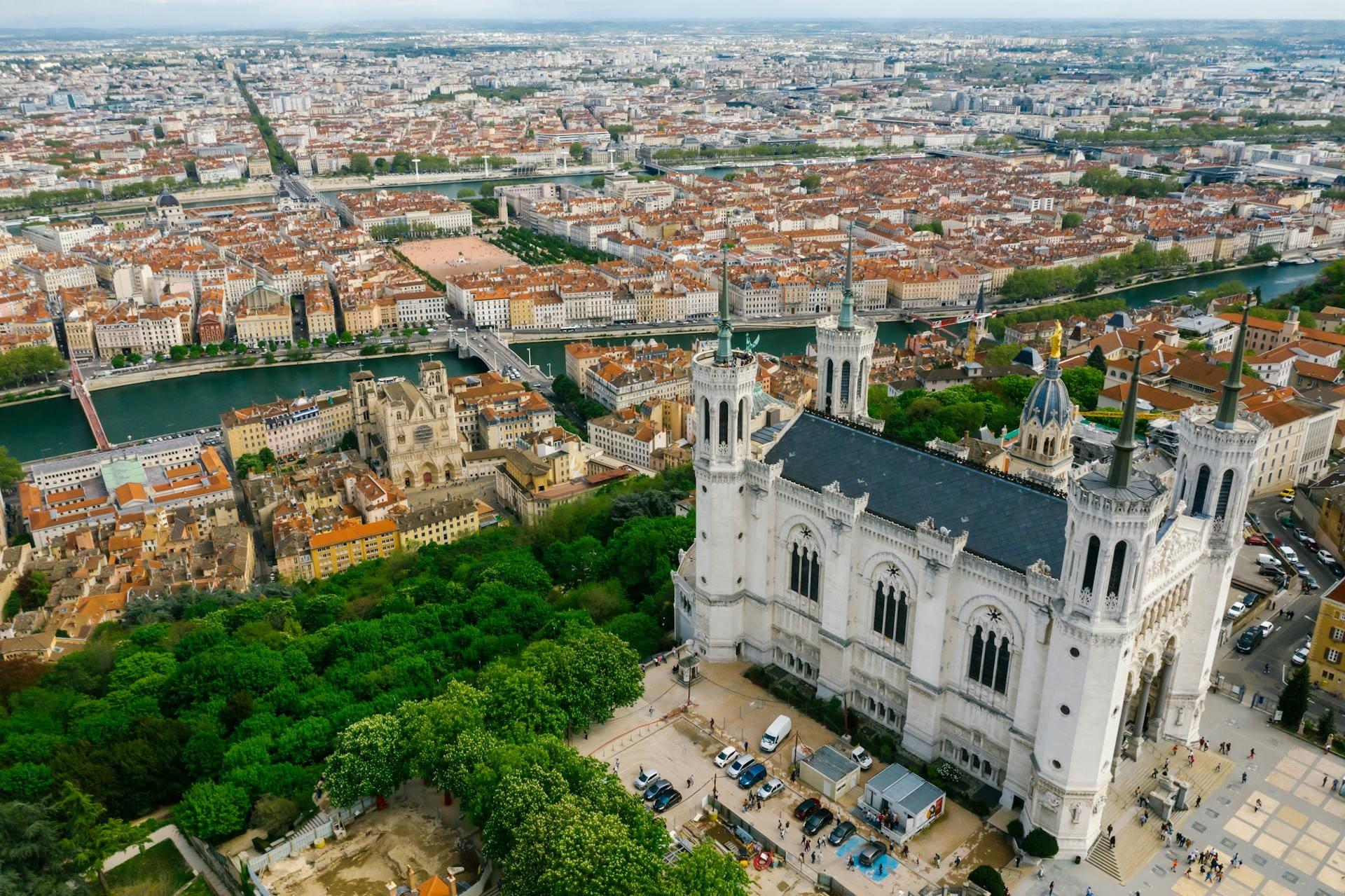 SEO local à Lyon : dominer Google Maps et les résultats locaux en 2026